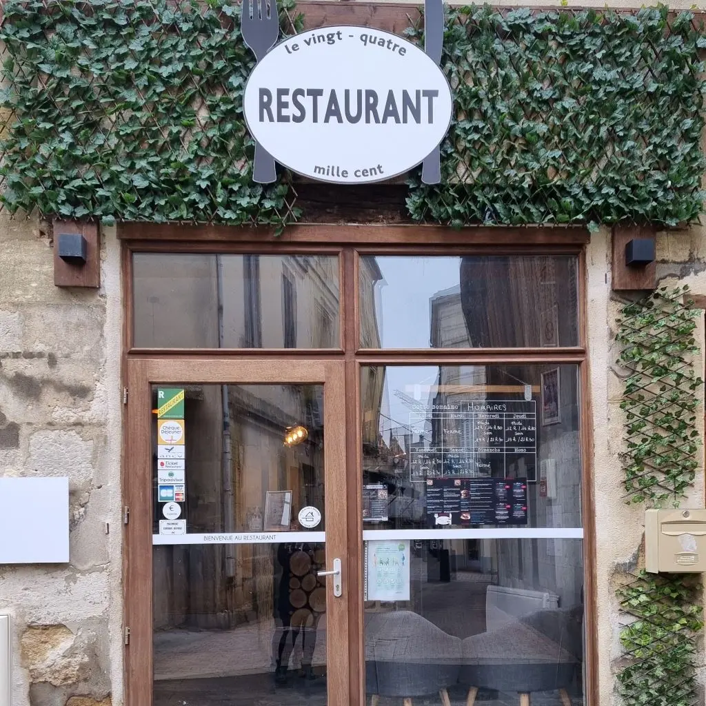 LE 24100 rogné ET SIRTAQUI n2