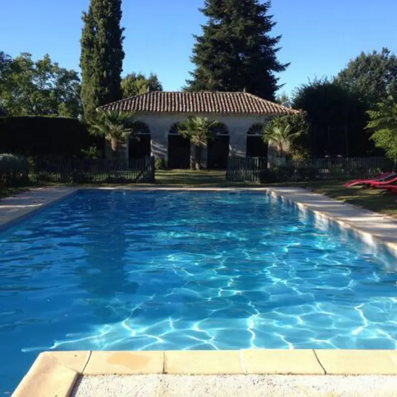 La Tissanderie piscine