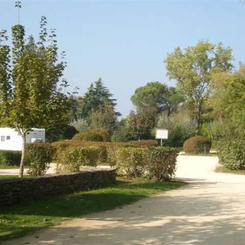 Les Eyzies - Aire de camping-cars
