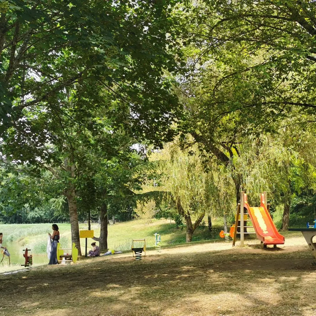 Nantheuil Plan d'eau (2)