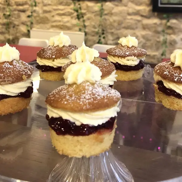 No 29-cakes