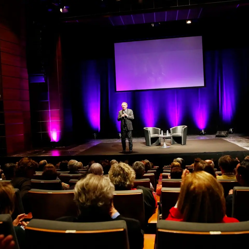 Palais Beaumont - Pau - conférence