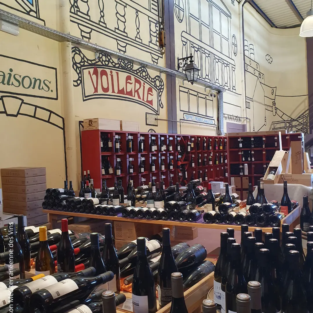 Large gamme de vins locaux