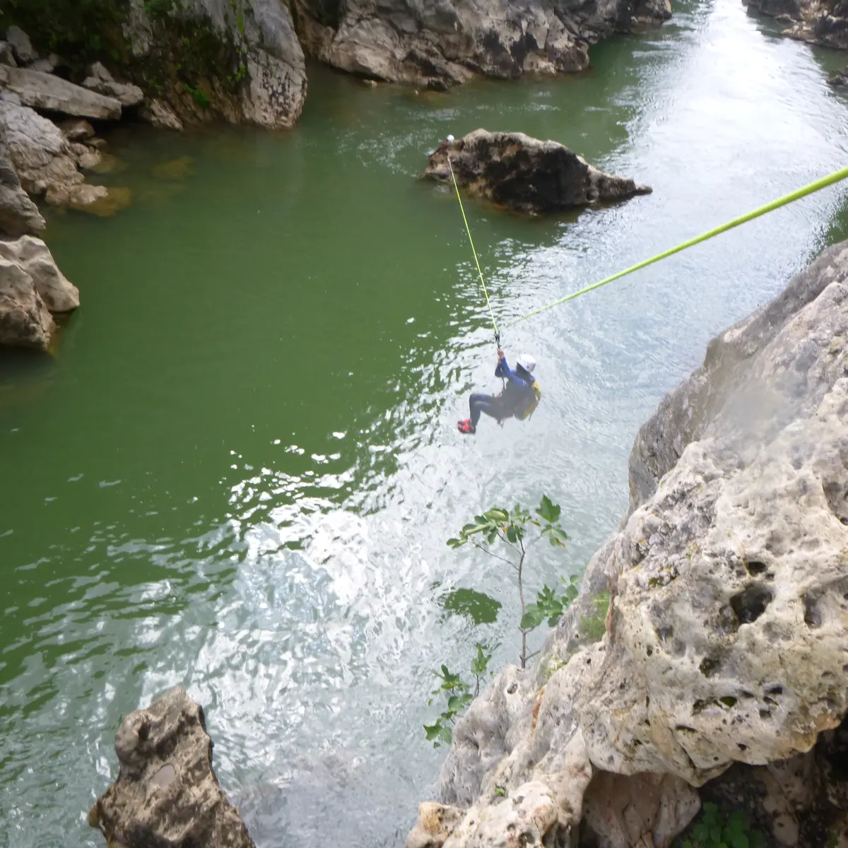 Tyrolienne du canyon du diable