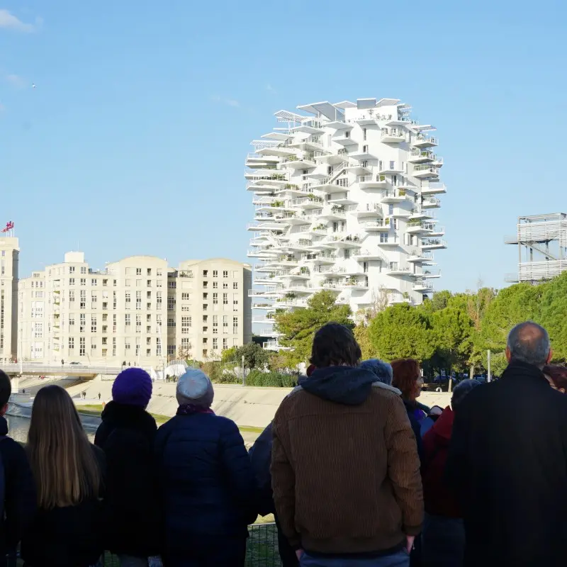 SECRETS DE TOURNAGE DANS LES QUARTIERS CONTEMPORAINS