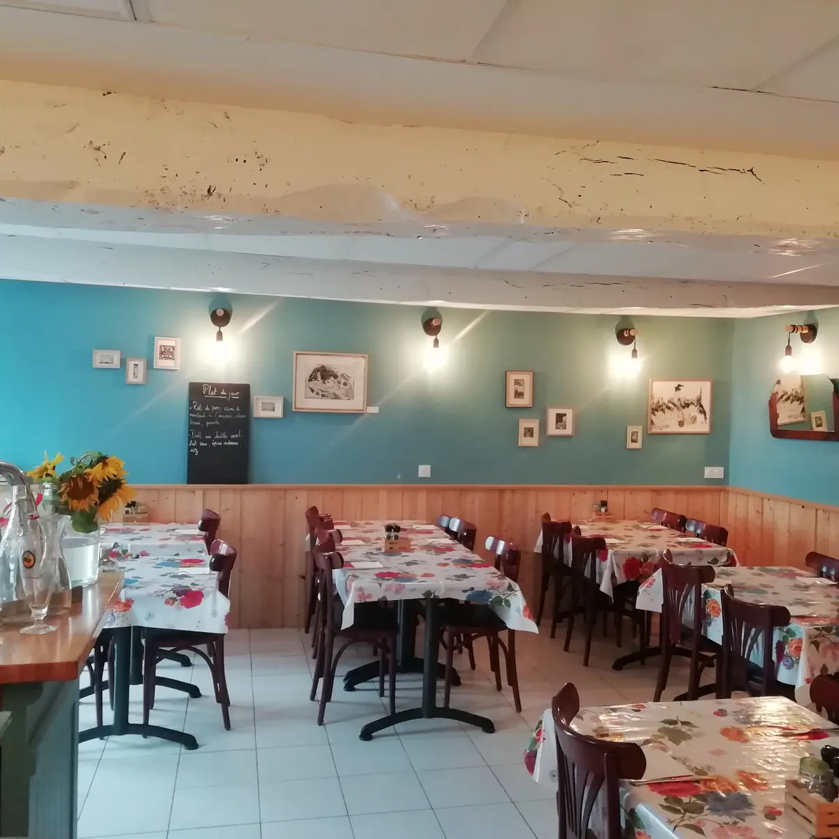 PHOTO-2026-AU P'TIT RESTO (1)