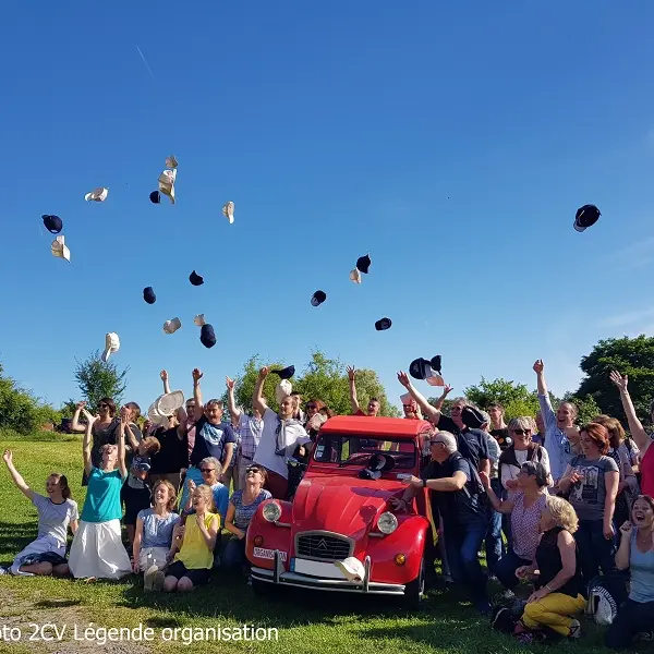 Rallye 2CV en famille - Dierre, France.