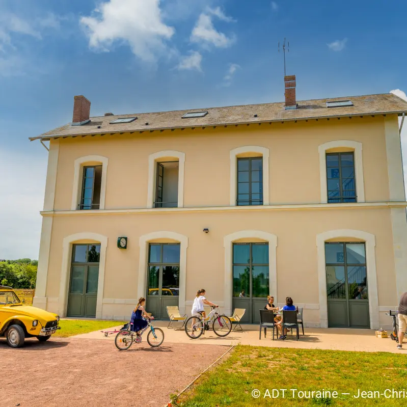 3_gite-de-groupe-gare-de-ligre-sur-la-voie-verte_jean-christophe-coutand_2031-12-31_medium