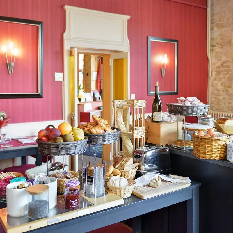 ACVL-Richelieu-Le-puit-doree-Hotel-restaurant--6-