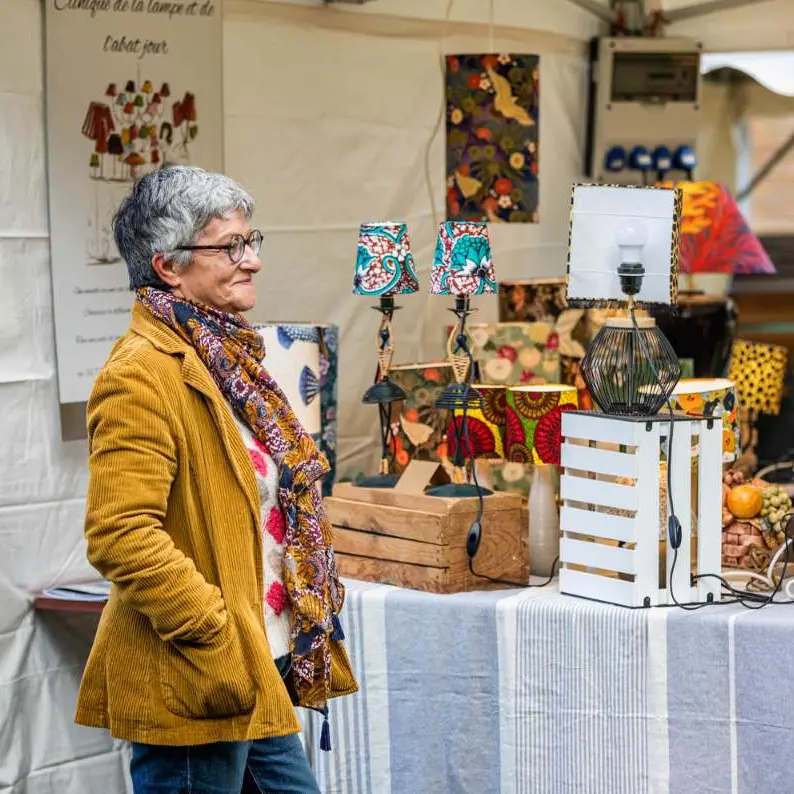 Eliane Tapissier Mosnes en fete light