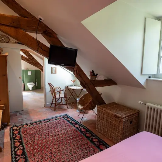 La Gironnerie_Chambre_Rose_Loché-sur-Indrois_Loche_Valdeloire