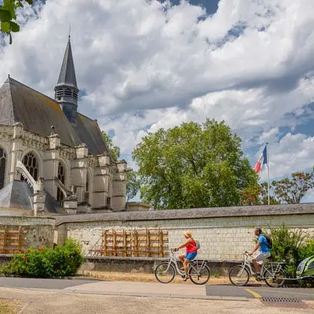 Champigny-sur-Veude : boucle vélo n°49 et voie verte Richelieu-Chinon.
