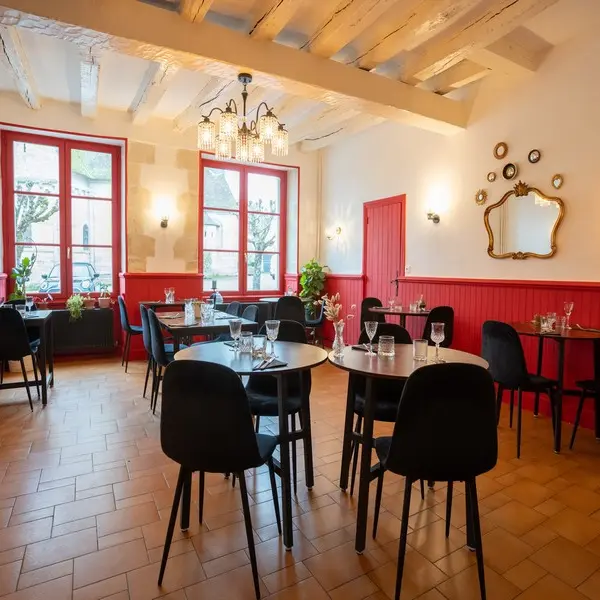 auberge-salle-legrandpressigny-valdeloire