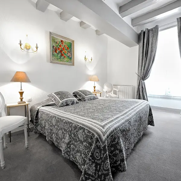 Chambre. Hôtel La Roseraie, à Chenonceaux.