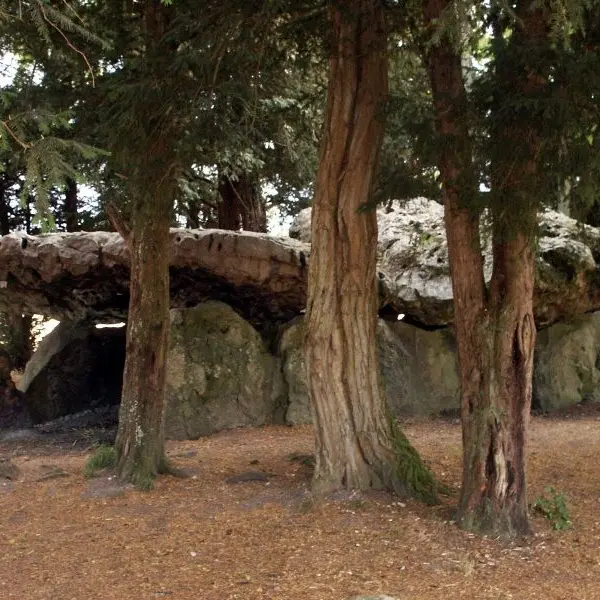 Dolmen de La Grotte aux Fées