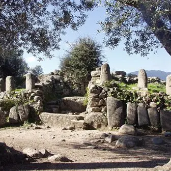 Filitosa menhir corse du sud culture patrimoine  corse _1