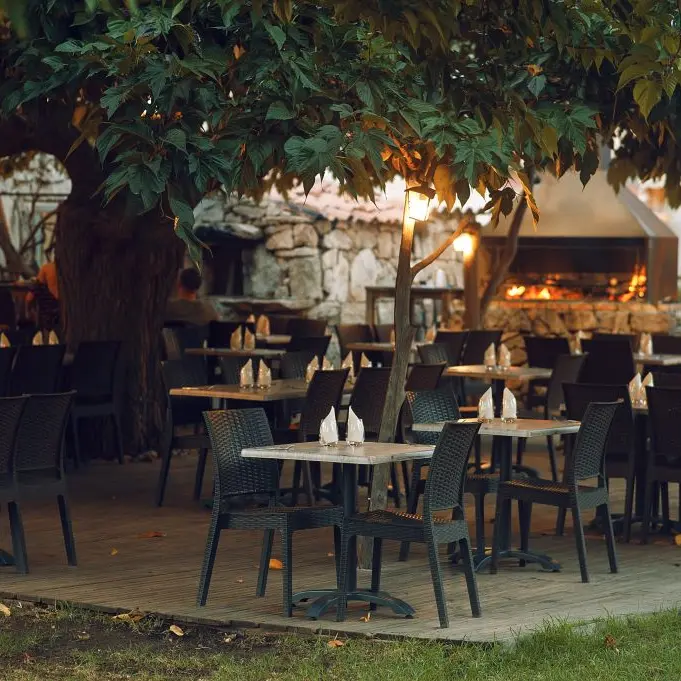 restaurant terrasse exterieur