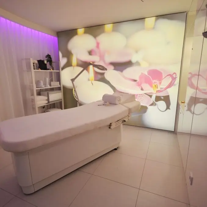 Spa Holiday inn Toison d'Or