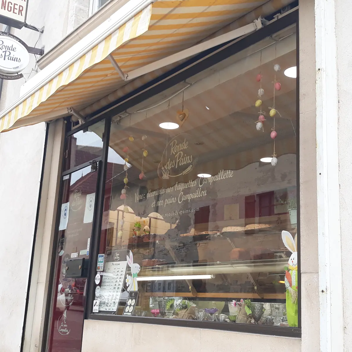 Devanture boulangerie Monnier