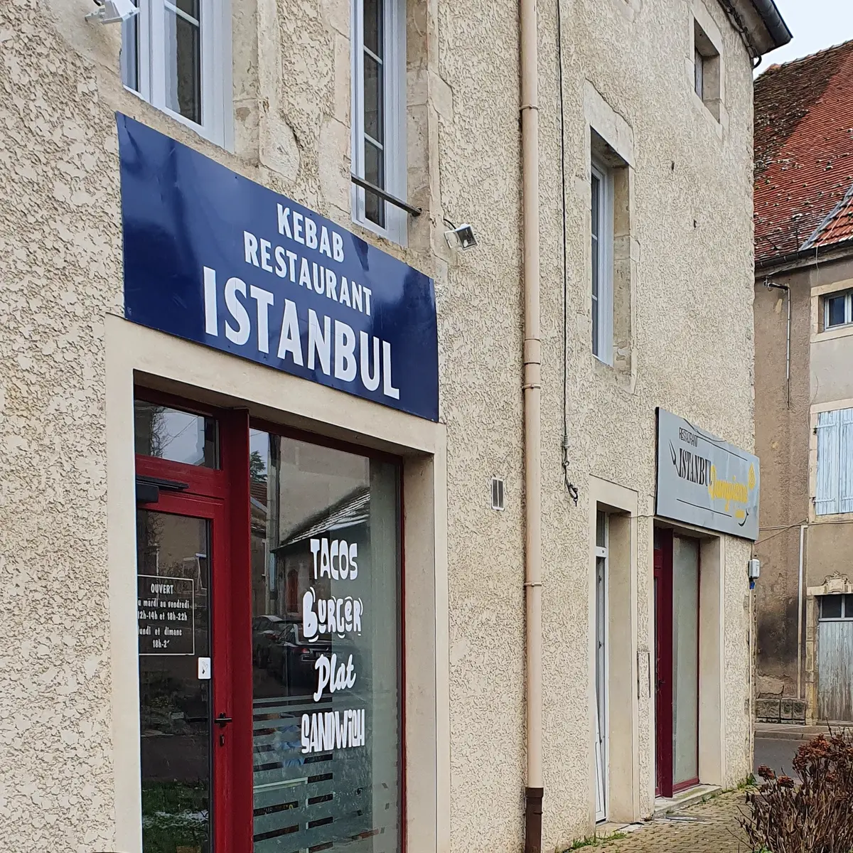 Istanbul_Dampierre_exterieur
