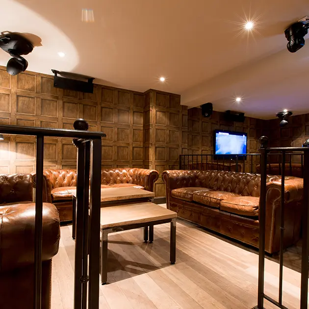 21Boulevard Beaune-carré VIP