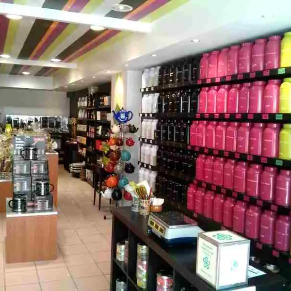 LES COMPTOIRS THE CAFE_3