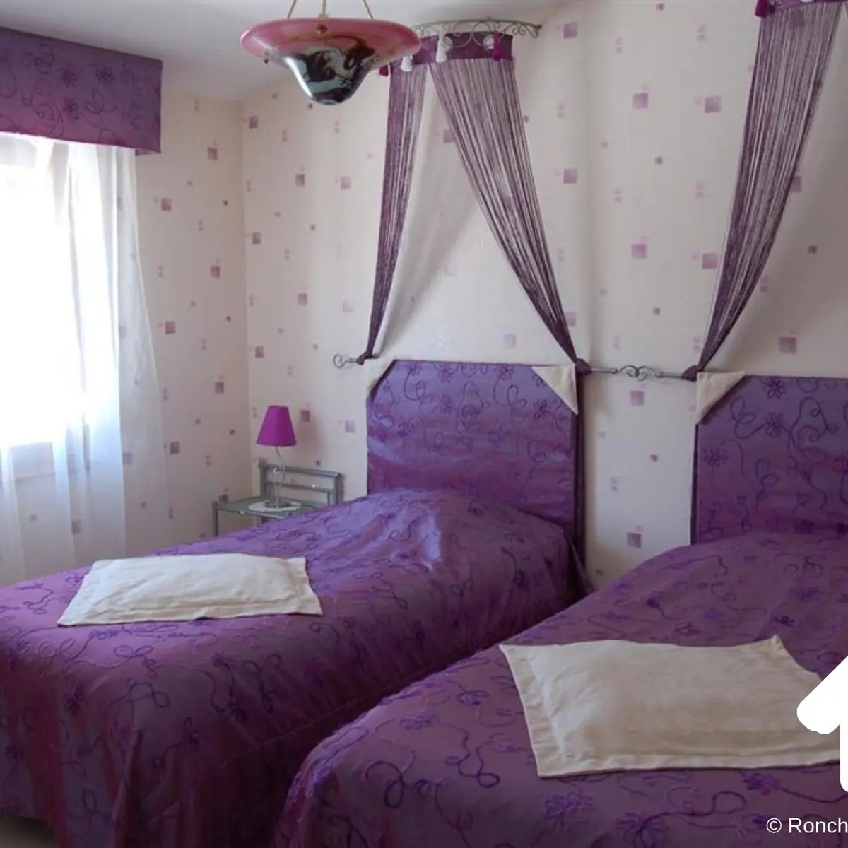 CHAMBRE D'HOTES LES GROS CHENES_2