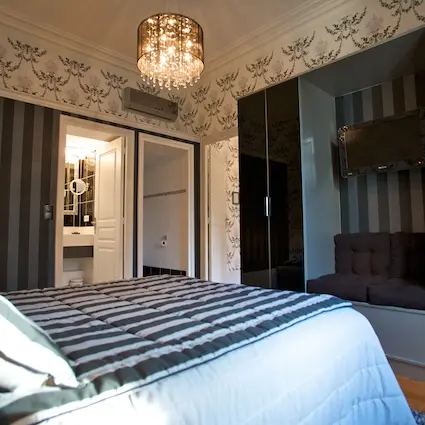 Suite balnéo et chromothérapie