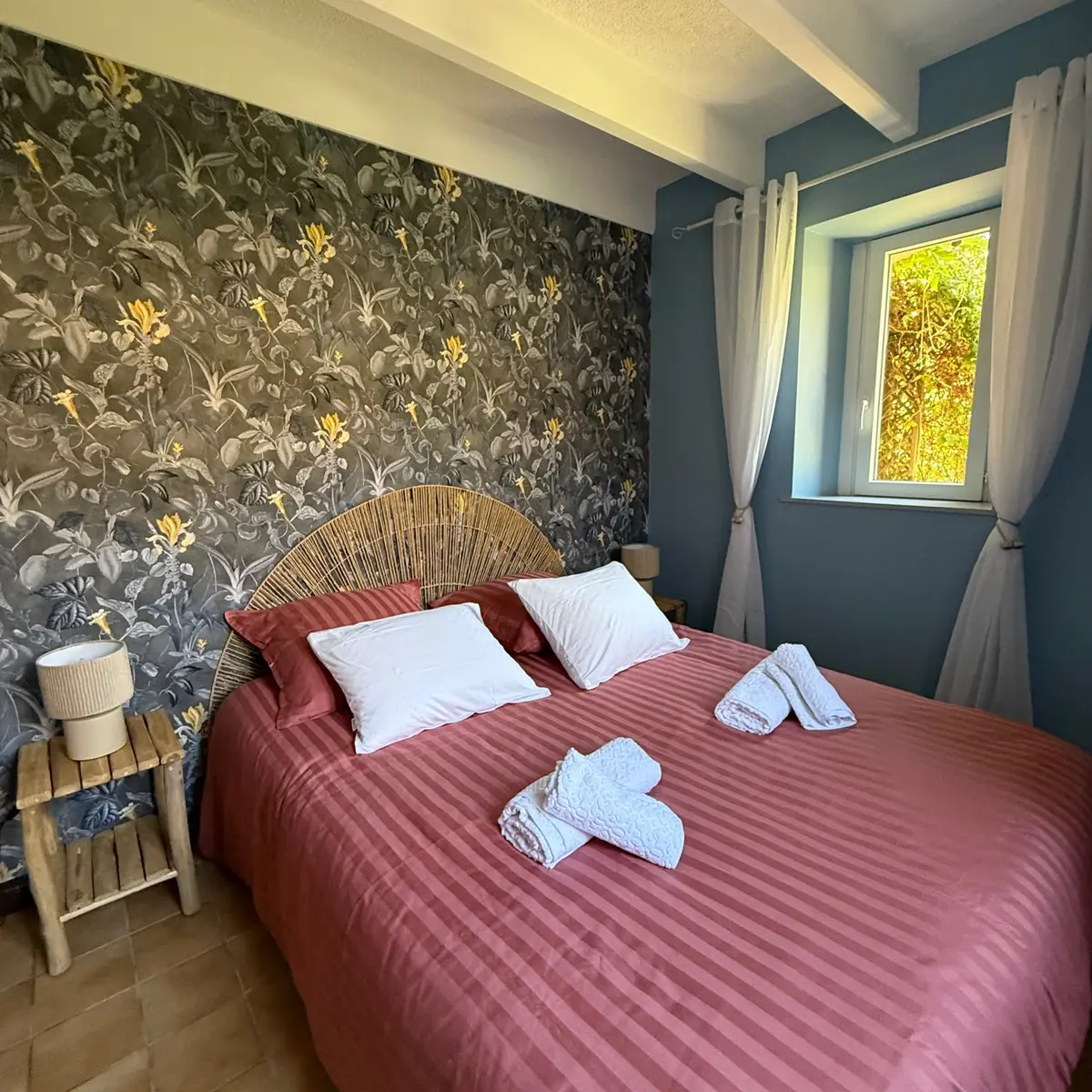 Chambre rez-de-chaussé