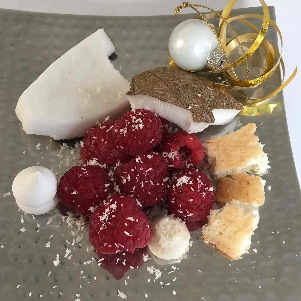 Chalon - L'Atelier Pâtissier - Noël 2020 - Bûche - Dessert - Gourmandise - 2020