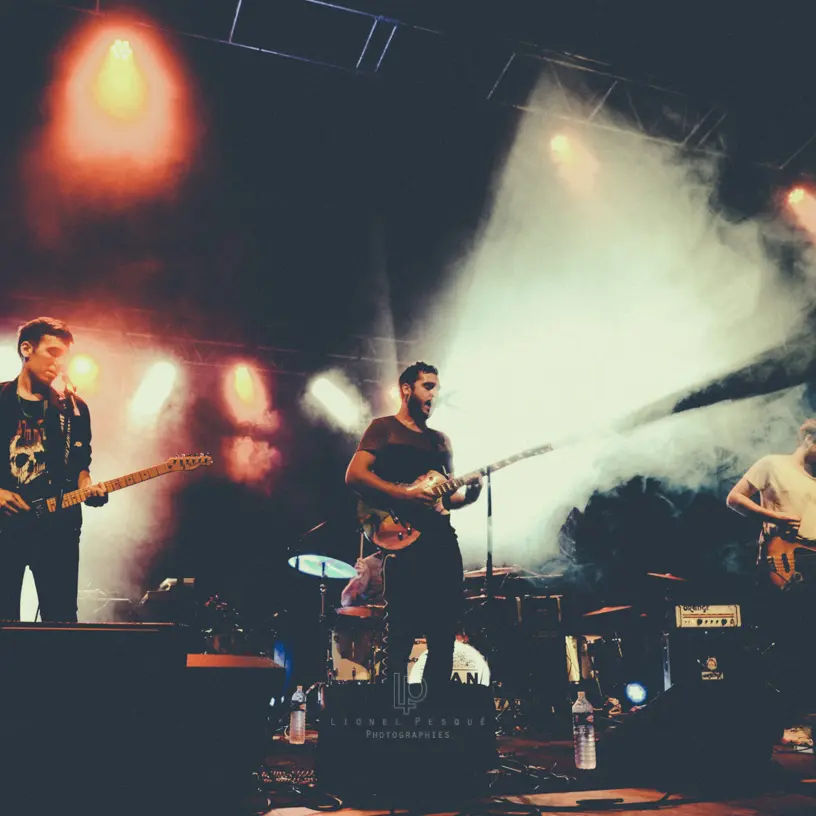 MUSIC EN BROUSSE