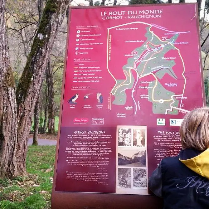 Mobilier bout du monde -2