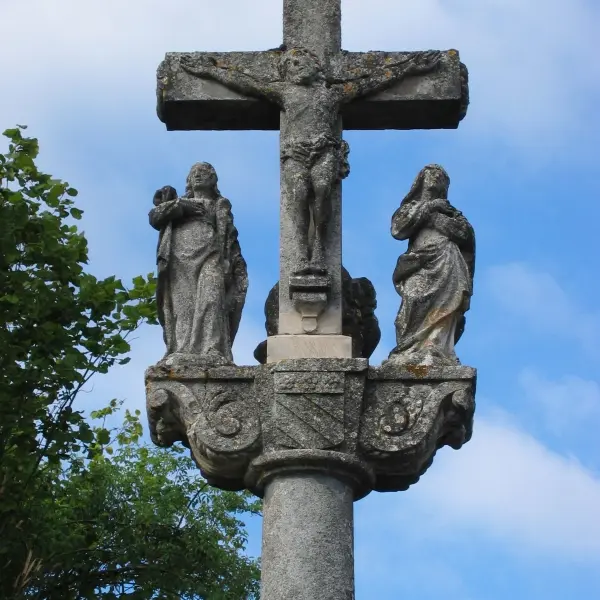 Croix de Saint-Denis-de-Vaux