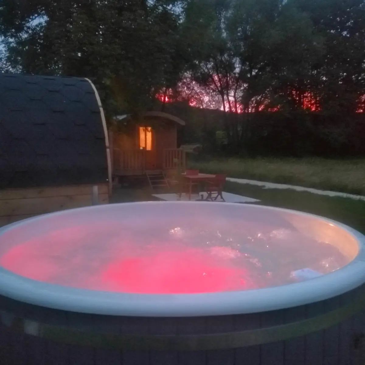 bain nordique_coucher soleil_rouge_remous