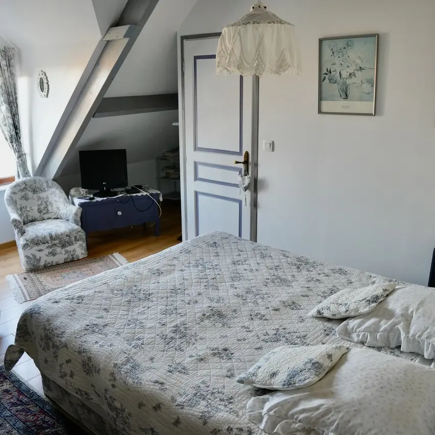 De vast burg chambre 1 (source tourinsof 2025)