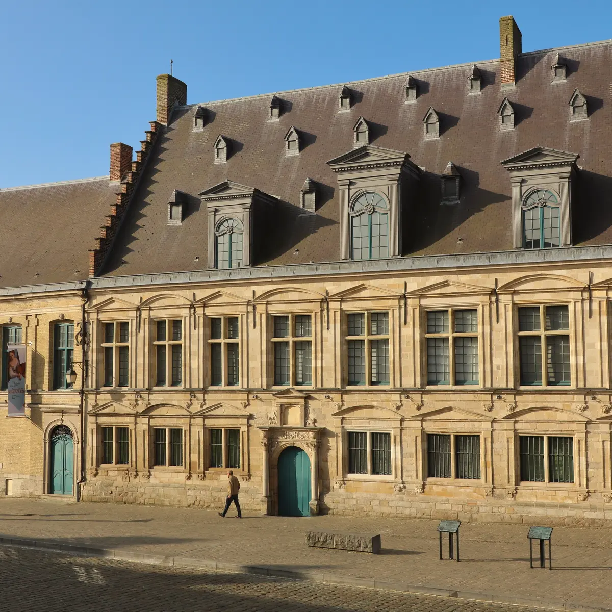 façade musée de Flandre