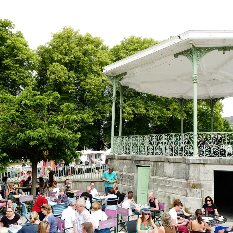 Valenciennes-Place-verte-Marche-de-Valenciennes-BD-2Manon-Ledet