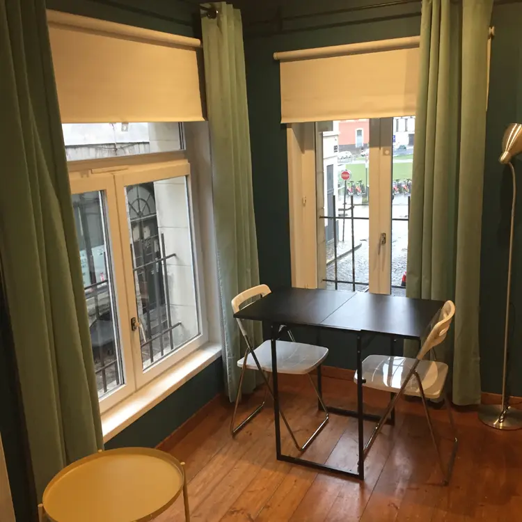 STUDIO BETTIGNIES - Salon avec vue sur le Vieux-Lille