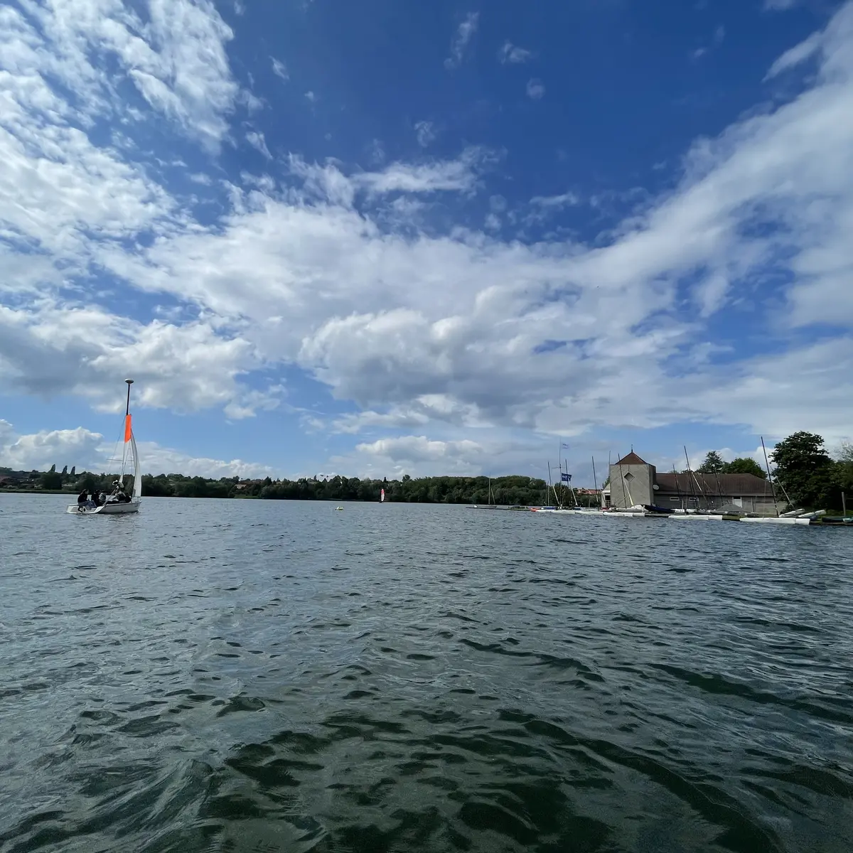 etang-vignoble-cercle-voile