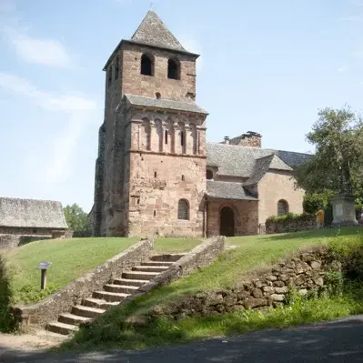 Eglise St Pierre de Bessuéjouls