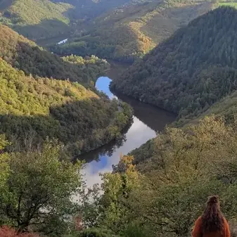 Panorama sur les gorges du Lot depuis Fombillou au Nayrac