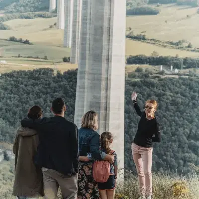 Viaduc de Millau: sur les anciennes pistes de chantier