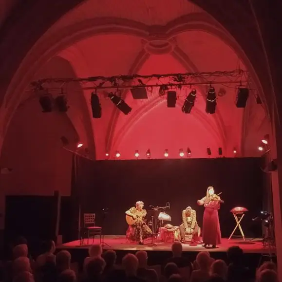 AmoRosa Trio