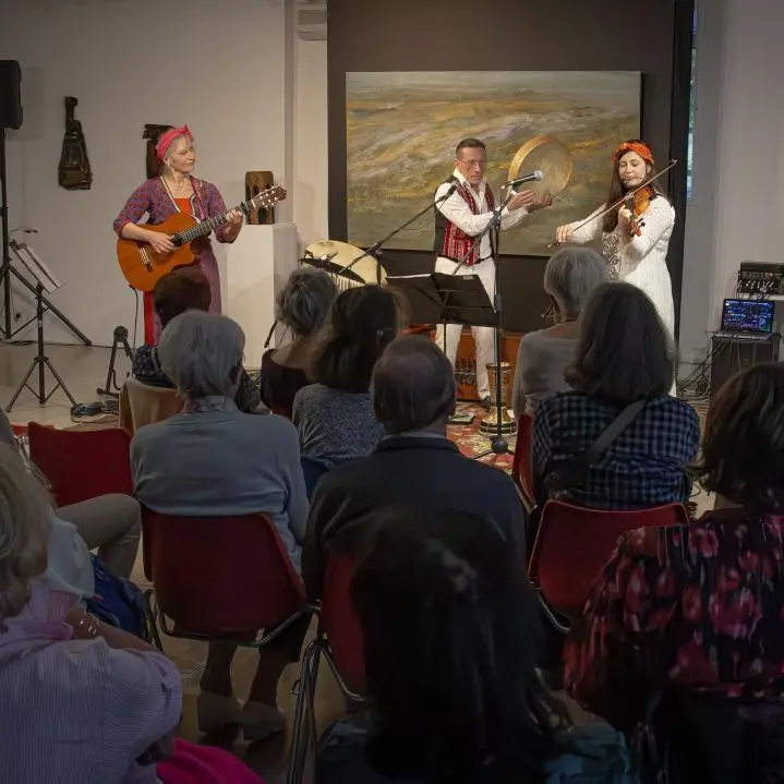 AmoRosa Trio