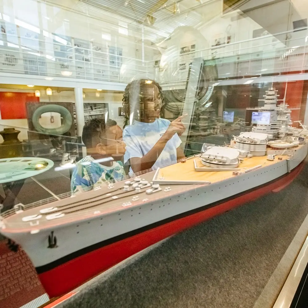 Tout petit très grand