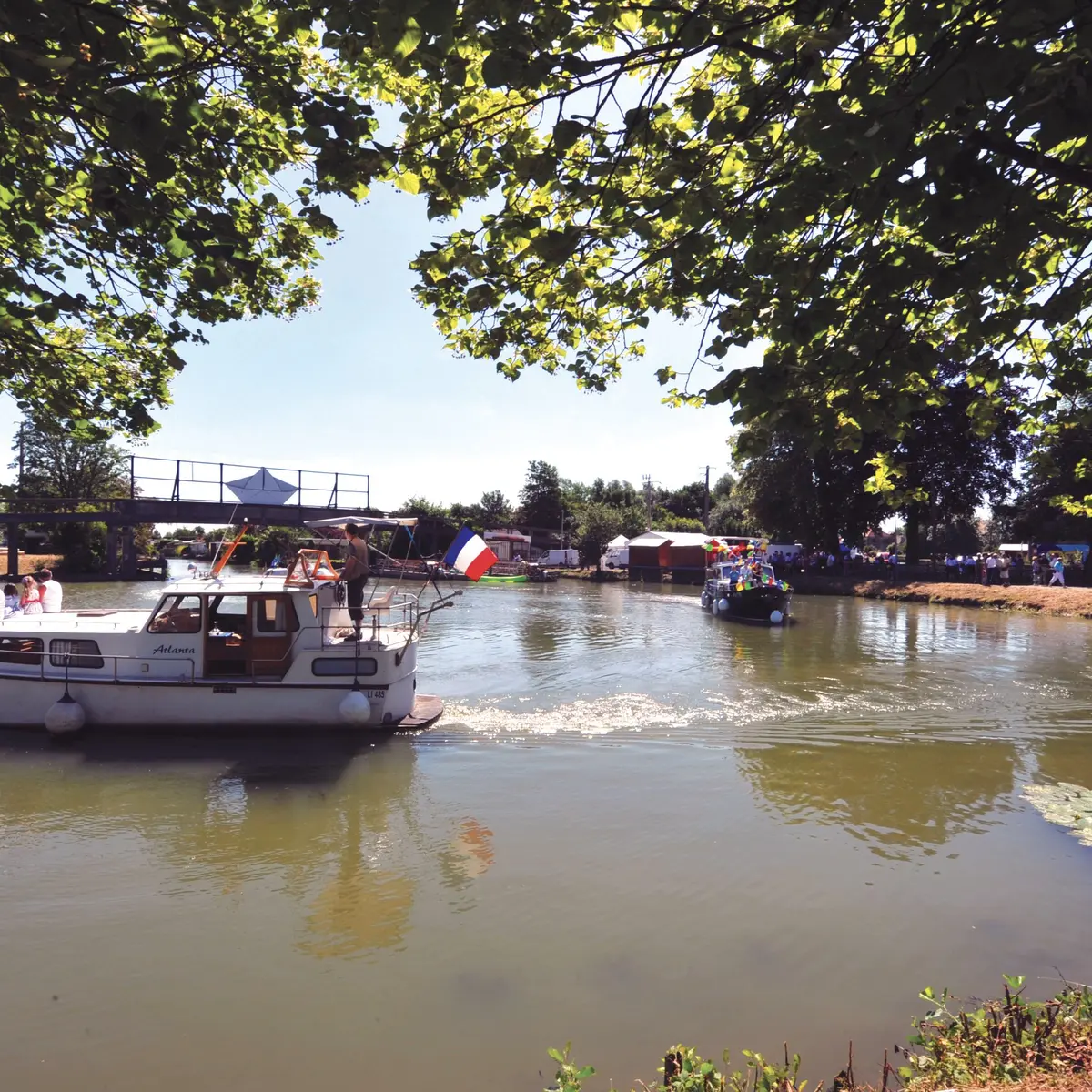 Bassin des 4 Faces 2010 AIRE-SUR-LA-LYS © Photo Carl - Office de Tourisme de la Région de Saint-Omer (1)