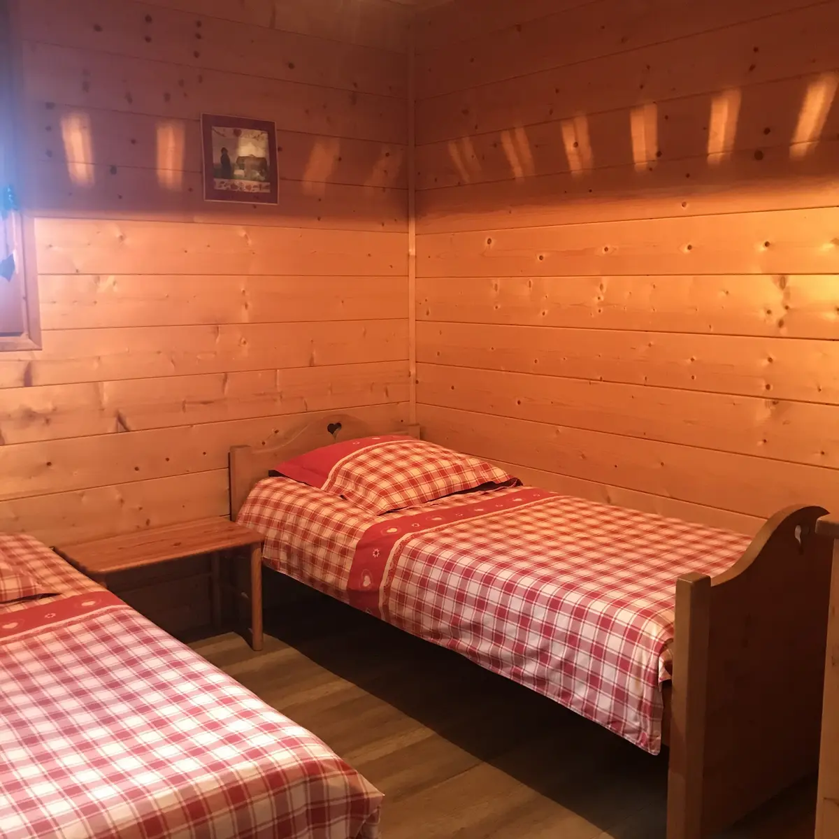 Chambre deux lits simples