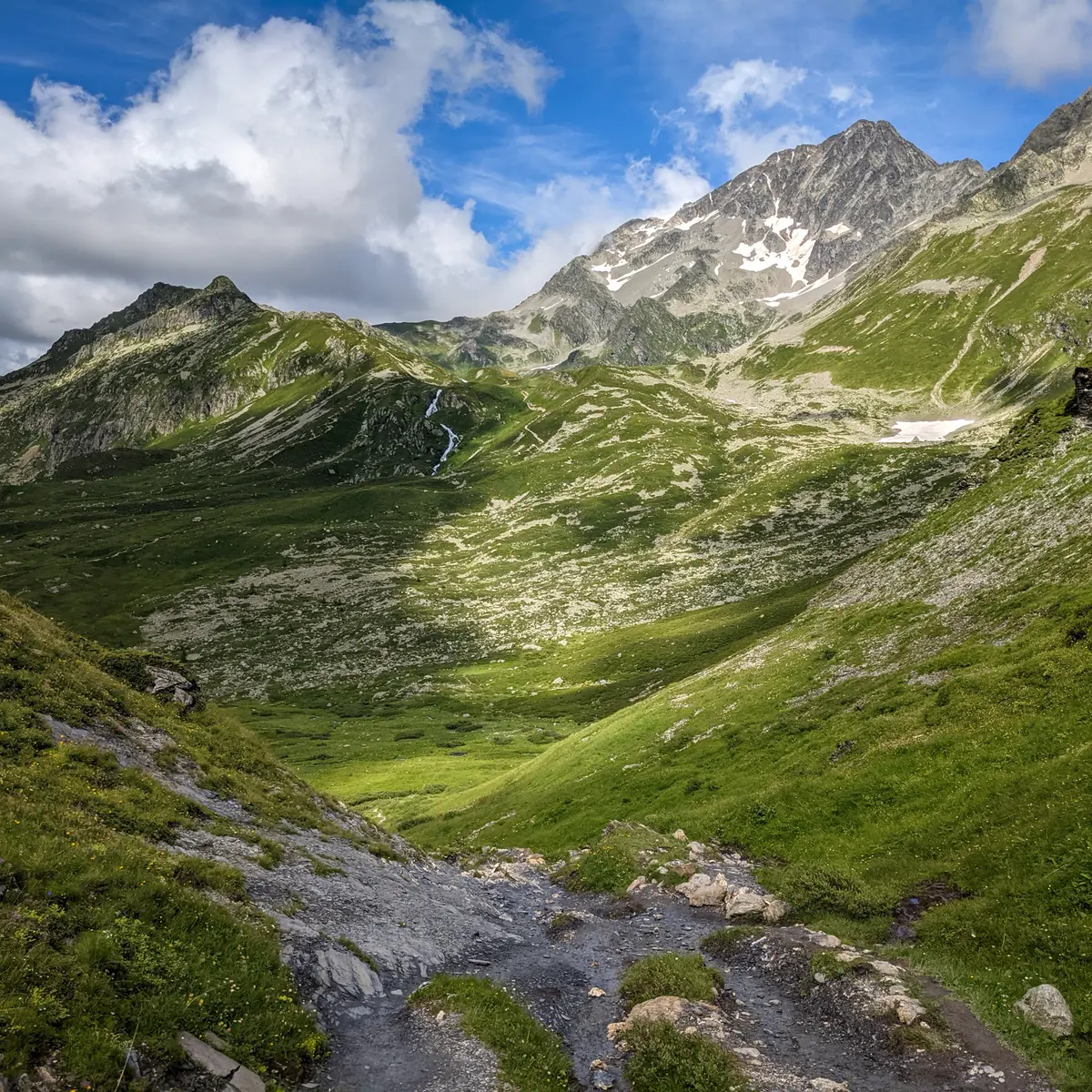 Randonnée Col du Bonhomme aux Contamines Montjoie dans la réserve naturelle