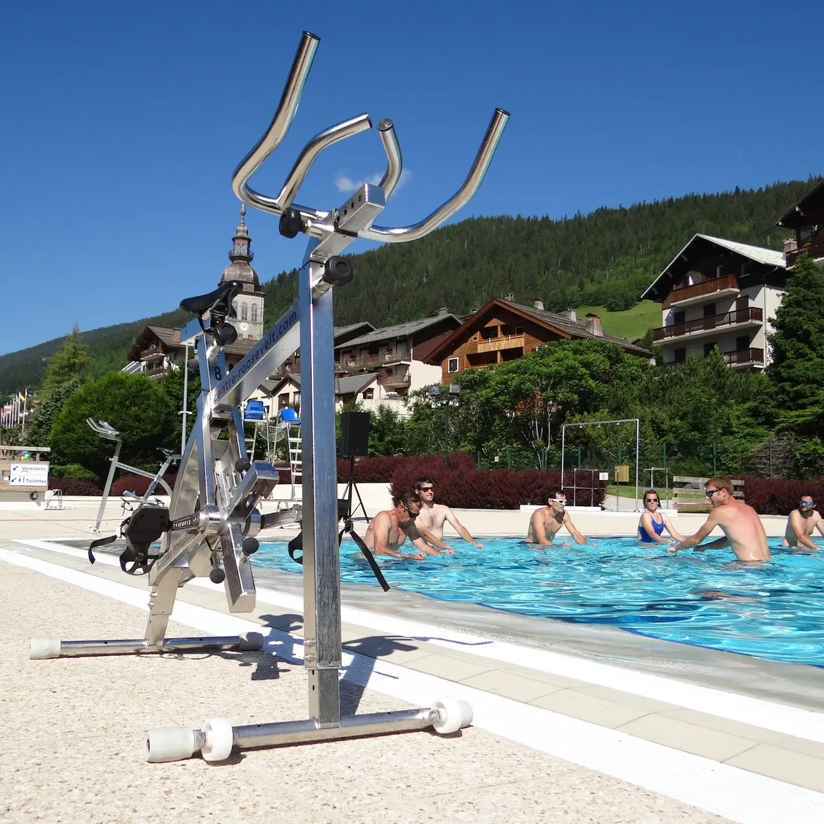 Aquabike piscine Le Grand-Bornand