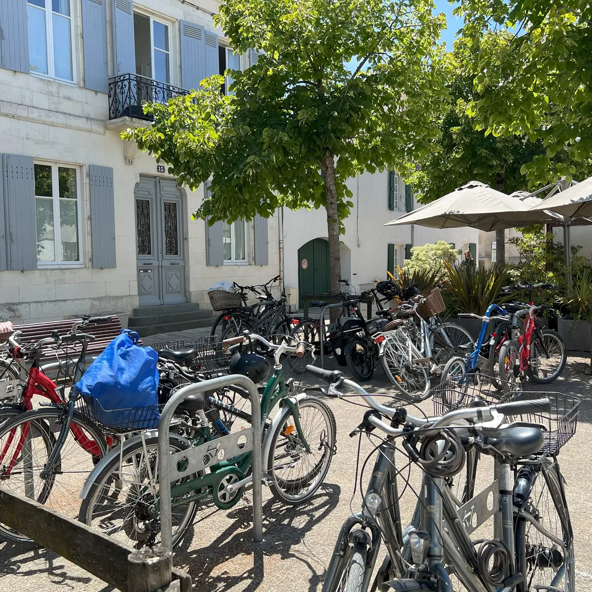 Parking vélos - Place Carnot La Couarde-sur-Mer